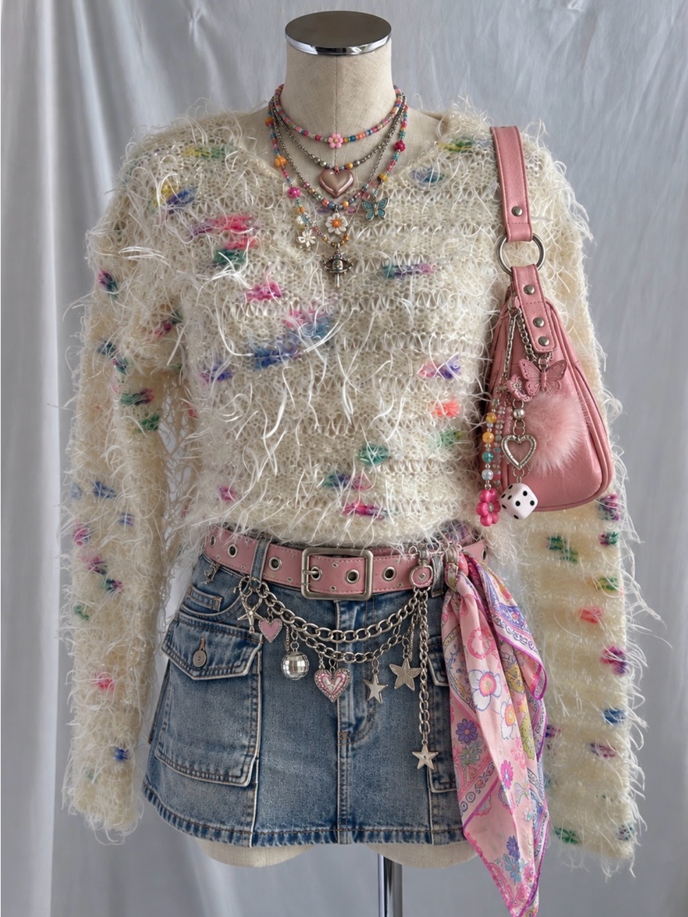 Y2K 90s Birthday Cake Eyelash Sweater w/ Sparkle Accents | Size M